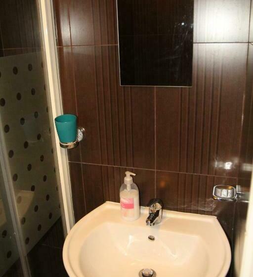 スタンダードトリプルルーム, London Olympus Hotel Nirvana