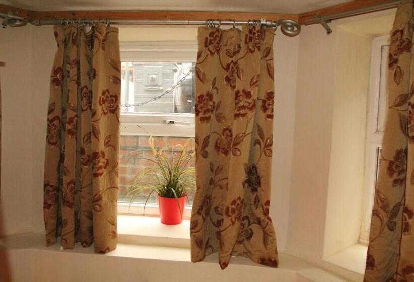 ファミリールーム, London Olympus Hotel Nirvana