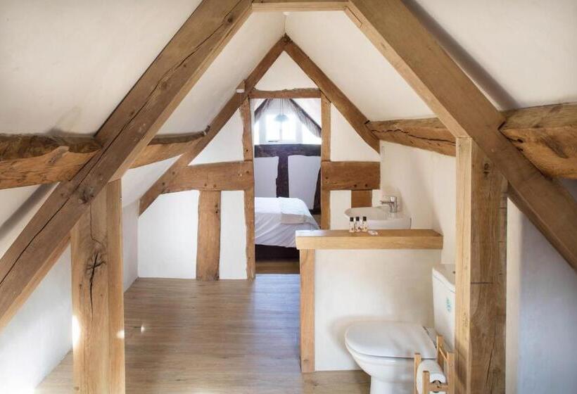 Номер Стандарт Вид на Сад, Lower Wythall B&b
