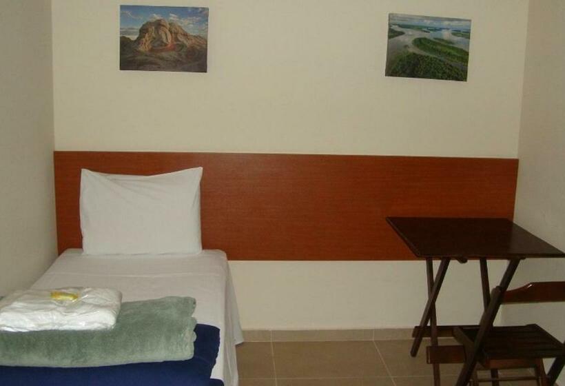 غرفة قياسية فردية, Maria Luiza