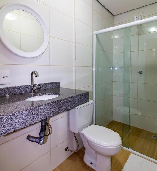 غرفة قياسية رباعية, Maria Luiza