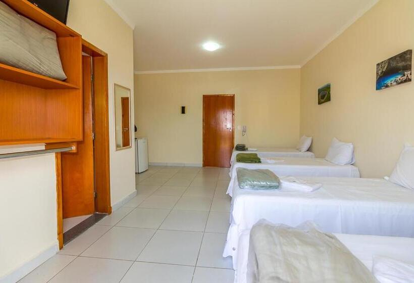 غرفة قياسية رباعية, Maria Luiza