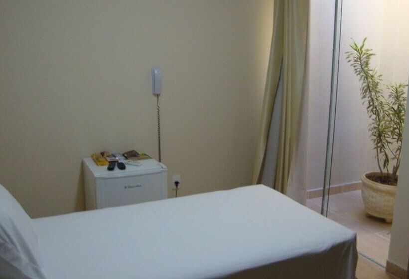 غرفة قياسية, Maria Luiza