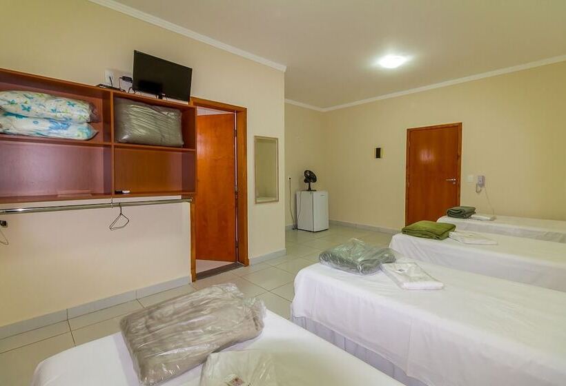 غرفة قياسية رباعية, Maria Luiza