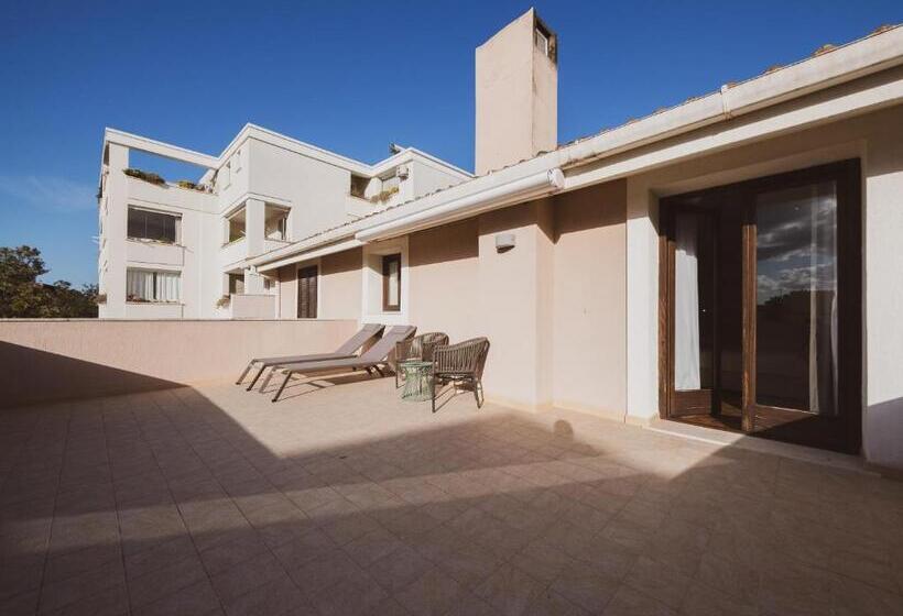 סוויטת ג'וניור עם טרסה, Tramas Hotel & Spa