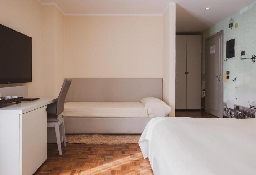 סוויטת ג'וניור עם טרסה, Tramas Hotel & Spa