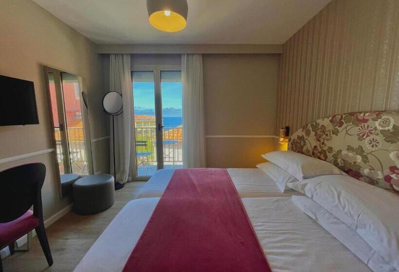 اتاق استاندارد, Restaurant Christophe Colomb