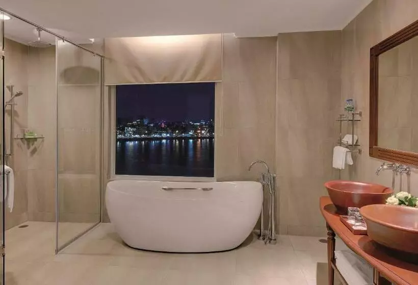 クラブスイート, Sokha Phnom Penh