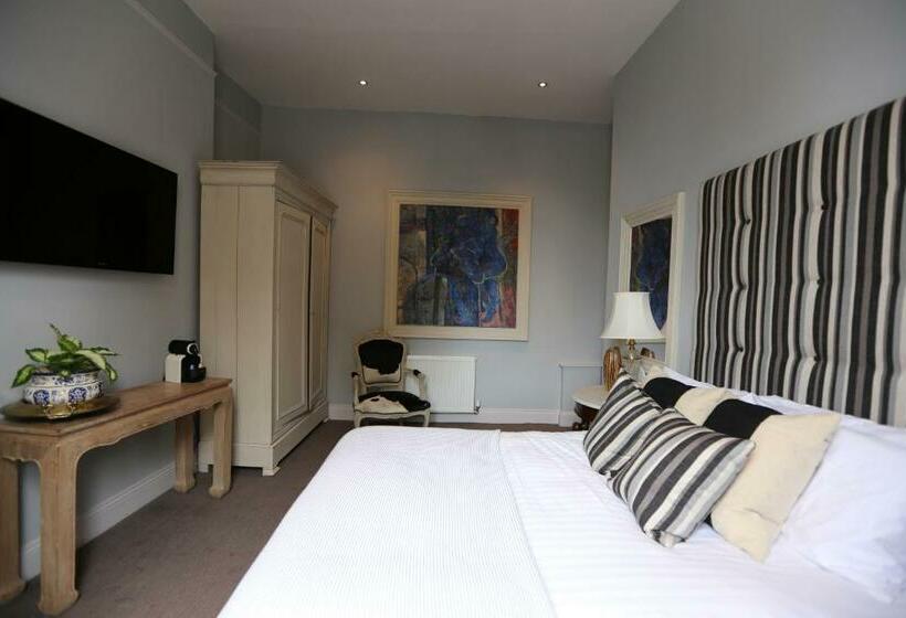 חדר דחוקס עם מיטת קינג, The Crown And Sceptre