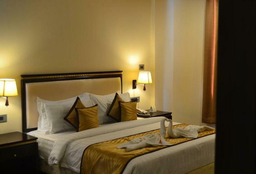 Chambre Premium, The Legend