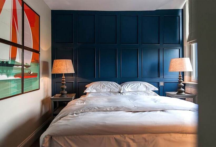 Standard Room, The Tommyfield