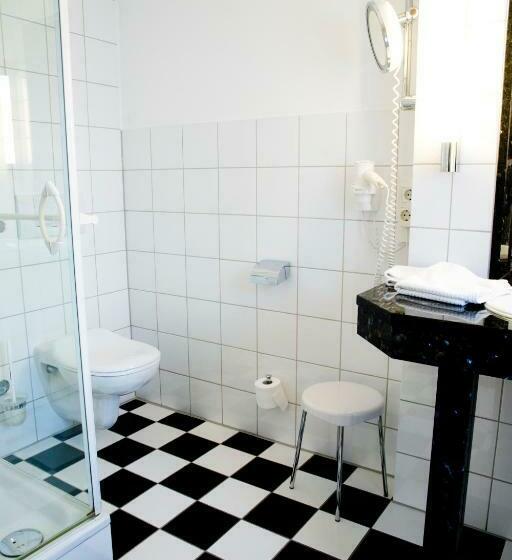 חדר סטנדרט, Weber