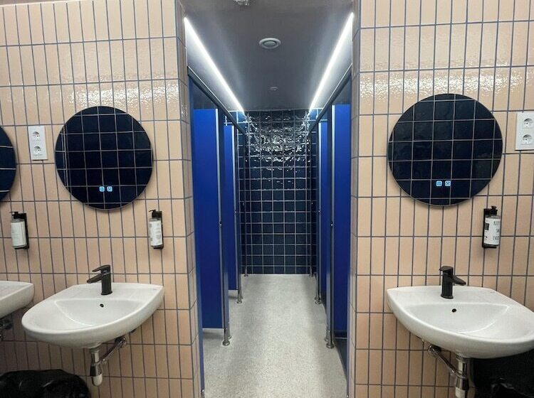 Geteiltes Mehrbettzimmer, Ideal Youth Hostel