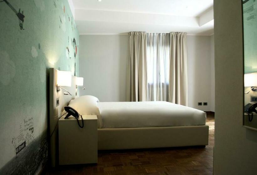 Полулюкс Одноместный с Террасой, Tramas Hotel & Spa
