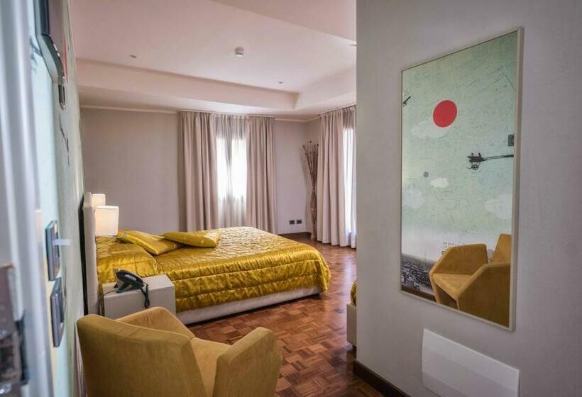 Полулюкс Одноместный с Террасой, Tramas Hotel & Spa
