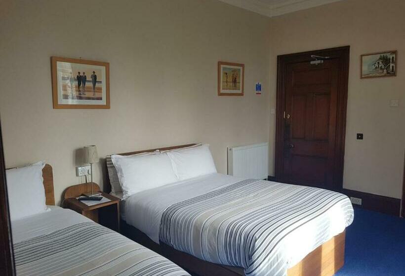 غرفة قياسية ثلاثية, Bonkle House