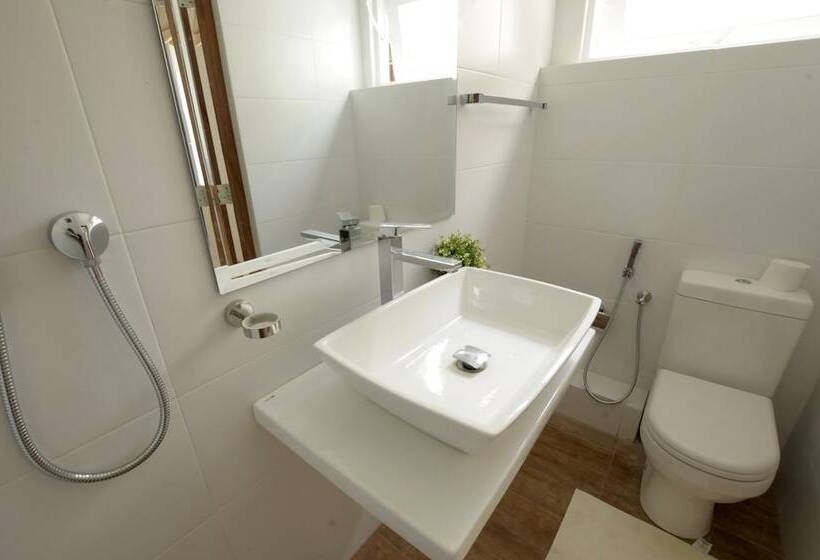 غرفة قياسية داخلية, Halcyon House Colombo