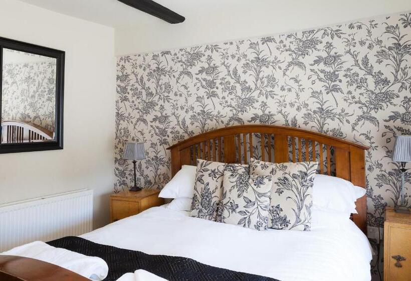 غرفة قياسية سرير كينج, The Stag At Stow