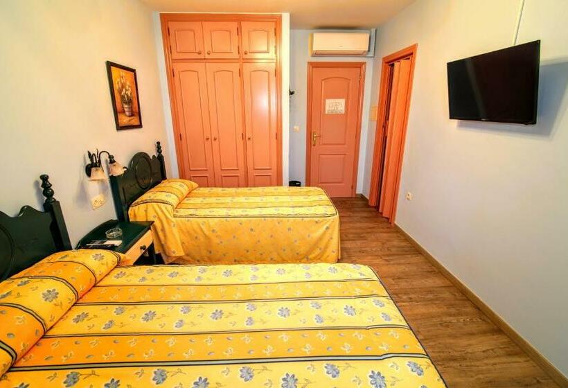 스탠다드 룸, Pension Rural La Fonda