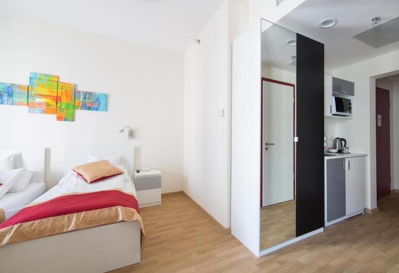 스탠다드 트리플 룸, Di Verdi Imperial