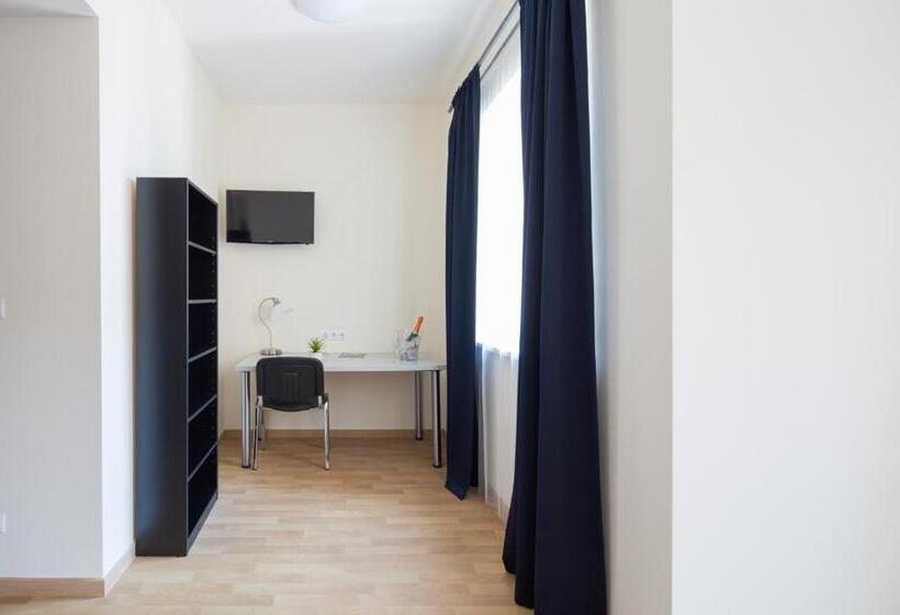 스탠다드 트리플 룸, Di Verdi Imperial