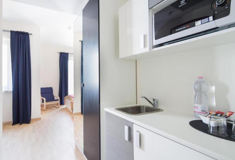 스탠다드 트리플 룸, Di Verdi Imperial