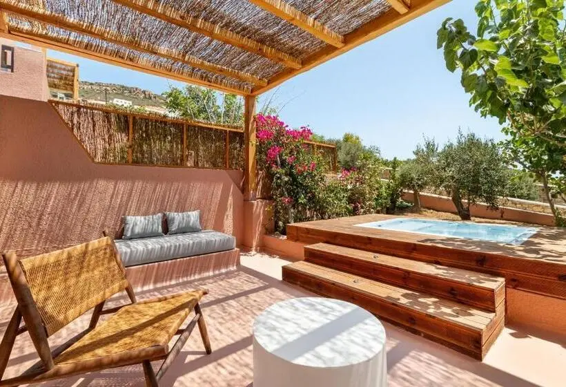 Suite avec Hydromassage, Akre