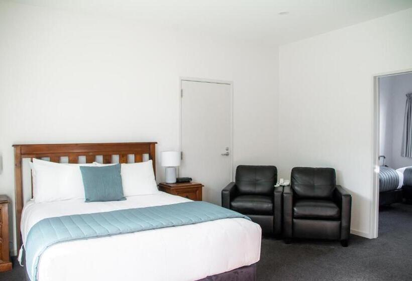 Апартаменты 1 Спальня, Carrick Lodge Motel