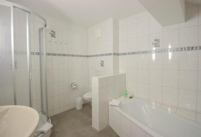 جناح جونيور مزوَّد بشرفة, Ferien Hotel Spree Neisse