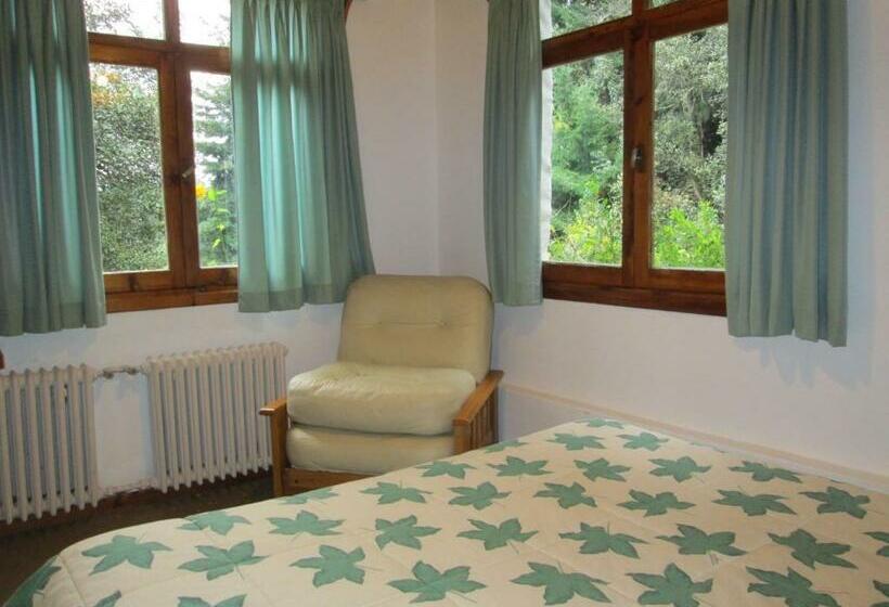 Номер Стандарт Вид на Сад, Angostura