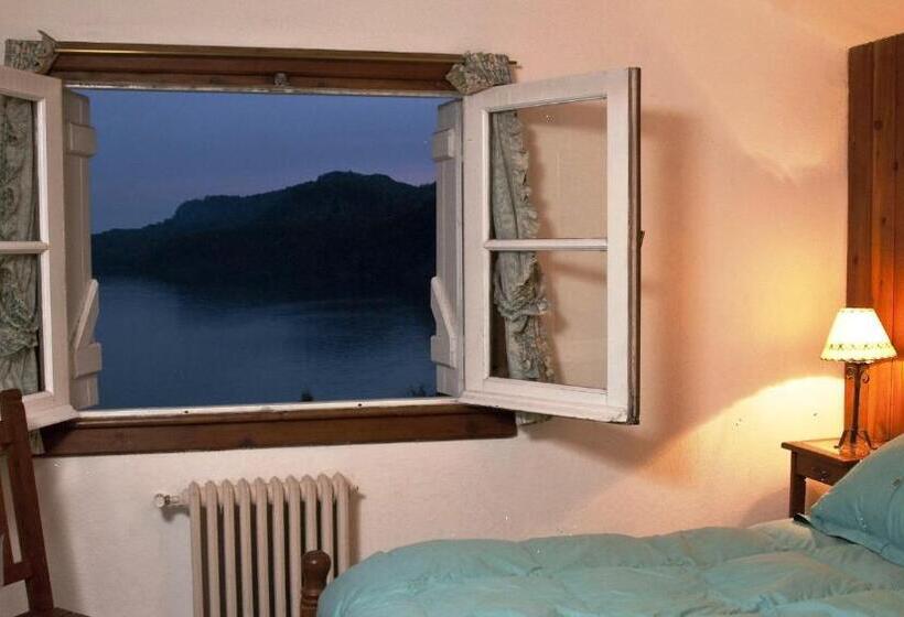 Номер Стандарт Вид на Озеро, Angostura