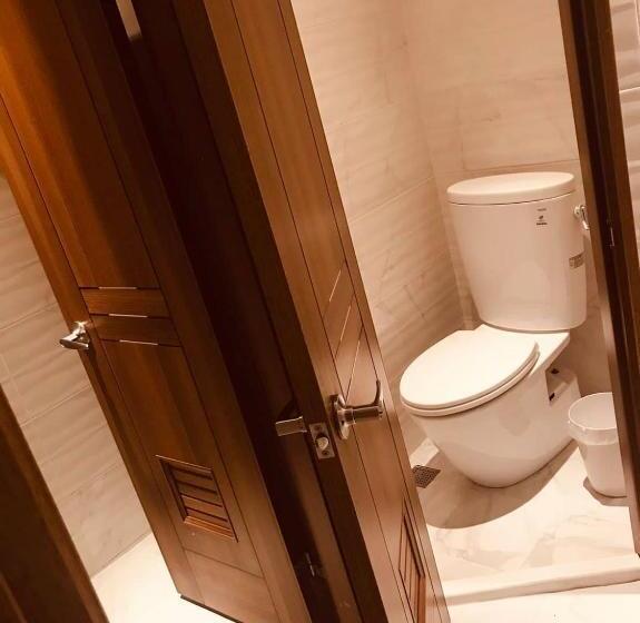 Bed in Shared Room with Shared Bathroom, Kenting My Home