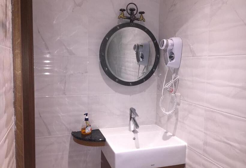 اتاق استاندارد با سرویس بهداشتی مشترک, Kenting My Home