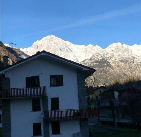 חדר סטנדרט יחיד עם מרפסת, Edelweiss