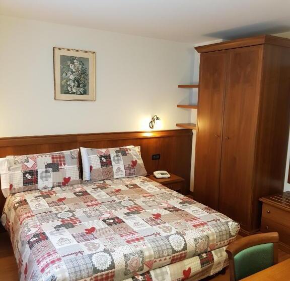 חדר אקונומי, Edelweiss