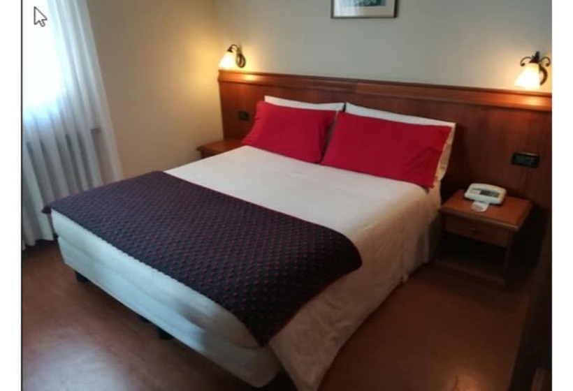 חדר אקונומי, Edelweiss