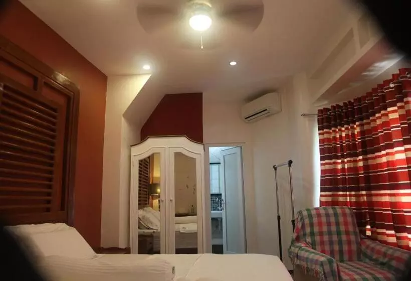 Basic Kolmen Hengen Huone, Green Monkey Resort Boracay