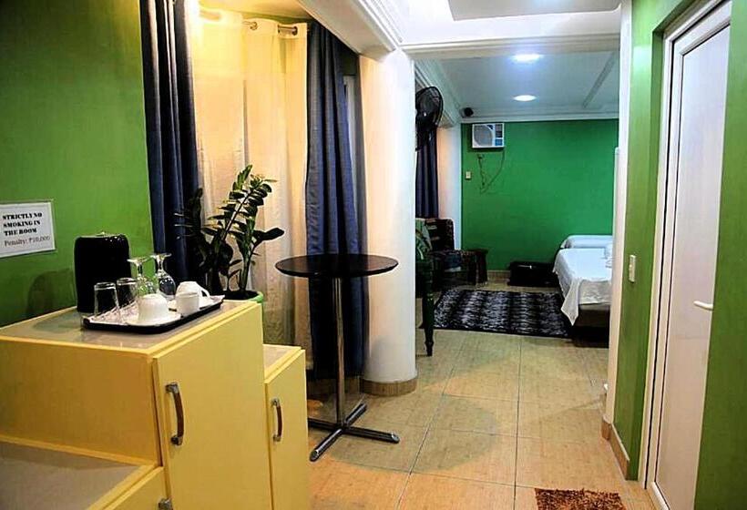 اتاق لوکس خانوادگی, Green Monkey Resort Boracay