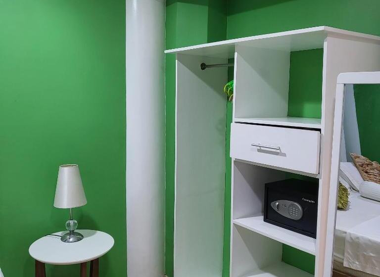 اتاق لوکس خانوادگی, Green Monkey Resort Boracay