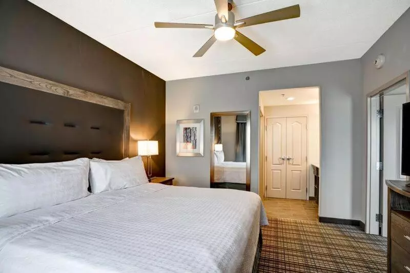 キングサイズベッドのスイートルーム, Homewood Suites By Hilton Nashville Franklin Cool Springs