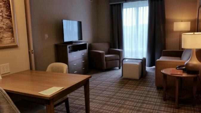 מיטת קינג בסוויטה, Homewood Suites By Hilton Nashville Franklin Cool Springs
