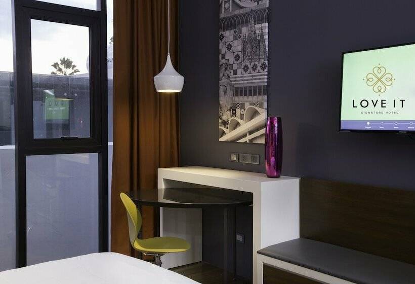 غرفة ديلوكس, Love It Cas Consulado