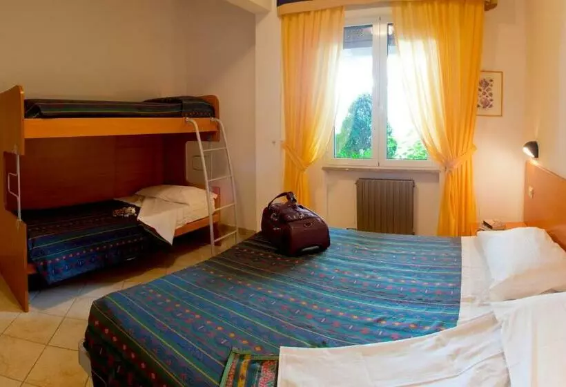 آپارتمان 1 خوابه با بالکن و چشم‌انداز دریا, Residence Sant'anna