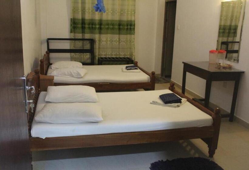 Семейный Номер, Senora