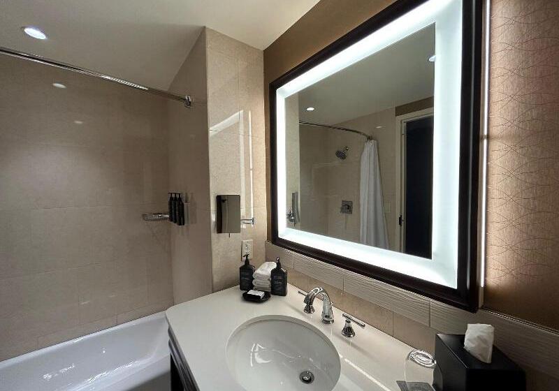 클럽 룸 킹침대, Sheraton Austin Georgetown Hotel & Conference Center