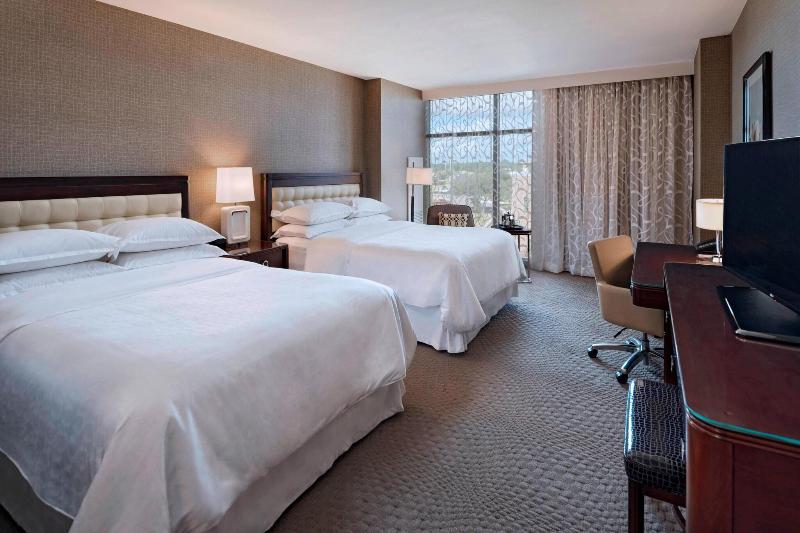 스탠다드 룸 풀장 전망, Sheraton Austin Georgetown Hotel & Conference Center