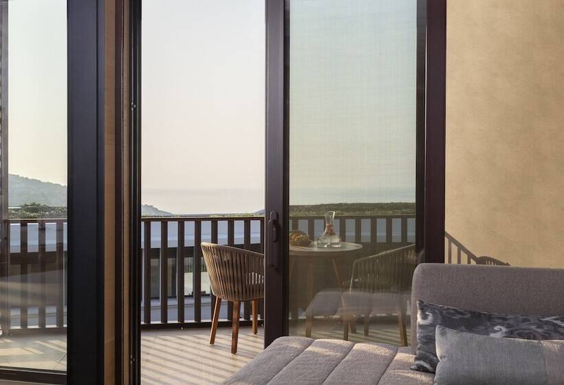 디럭스 룸 킹사이즈 침대, Six Senses Kaplankaya