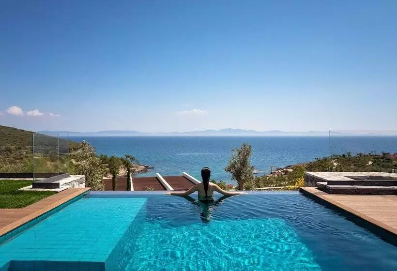 Master Suite with Views