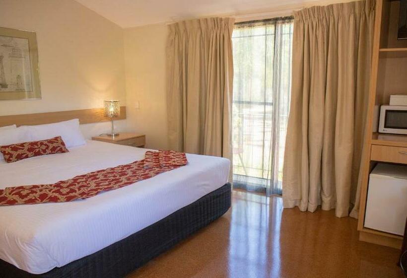 スタンダードルーム, The Swan Valley