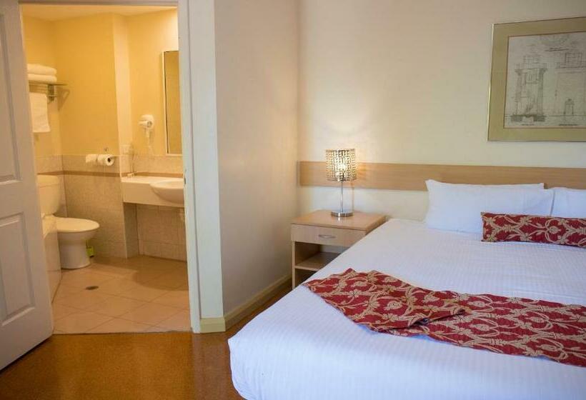 スタンダードルーム, The Swan Valley